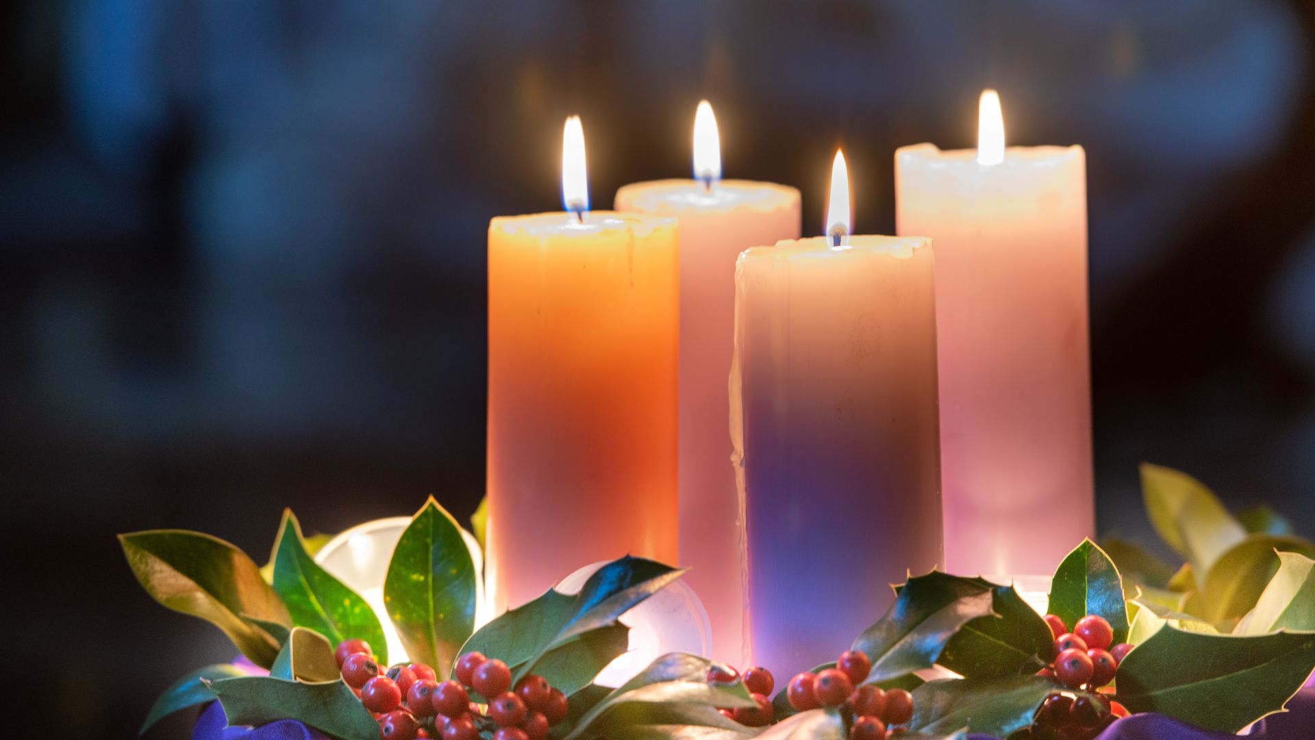 Candlelight & Carols Christmas Eve Service event image